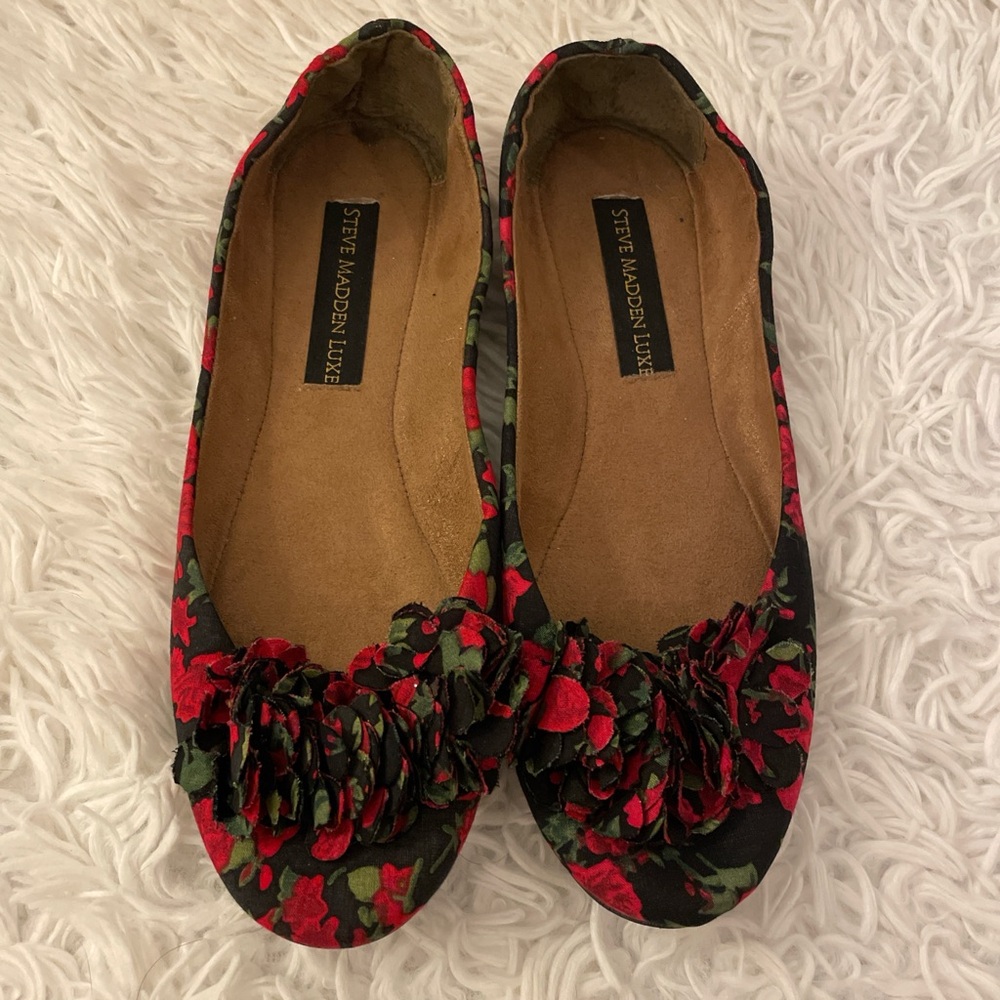 Steve Madden Red Rose Ballet Flats